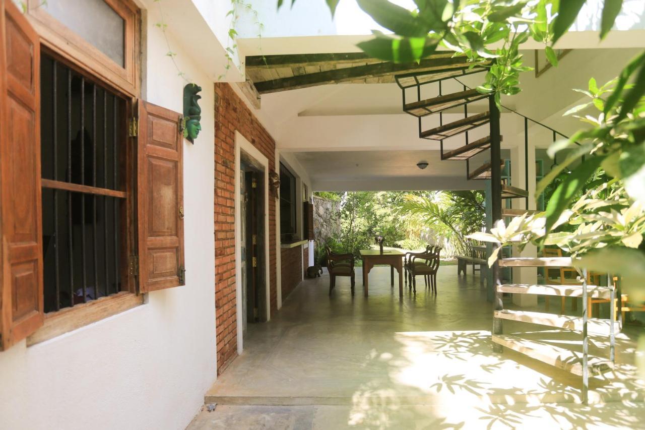 Halcyon Galle Exterior photo