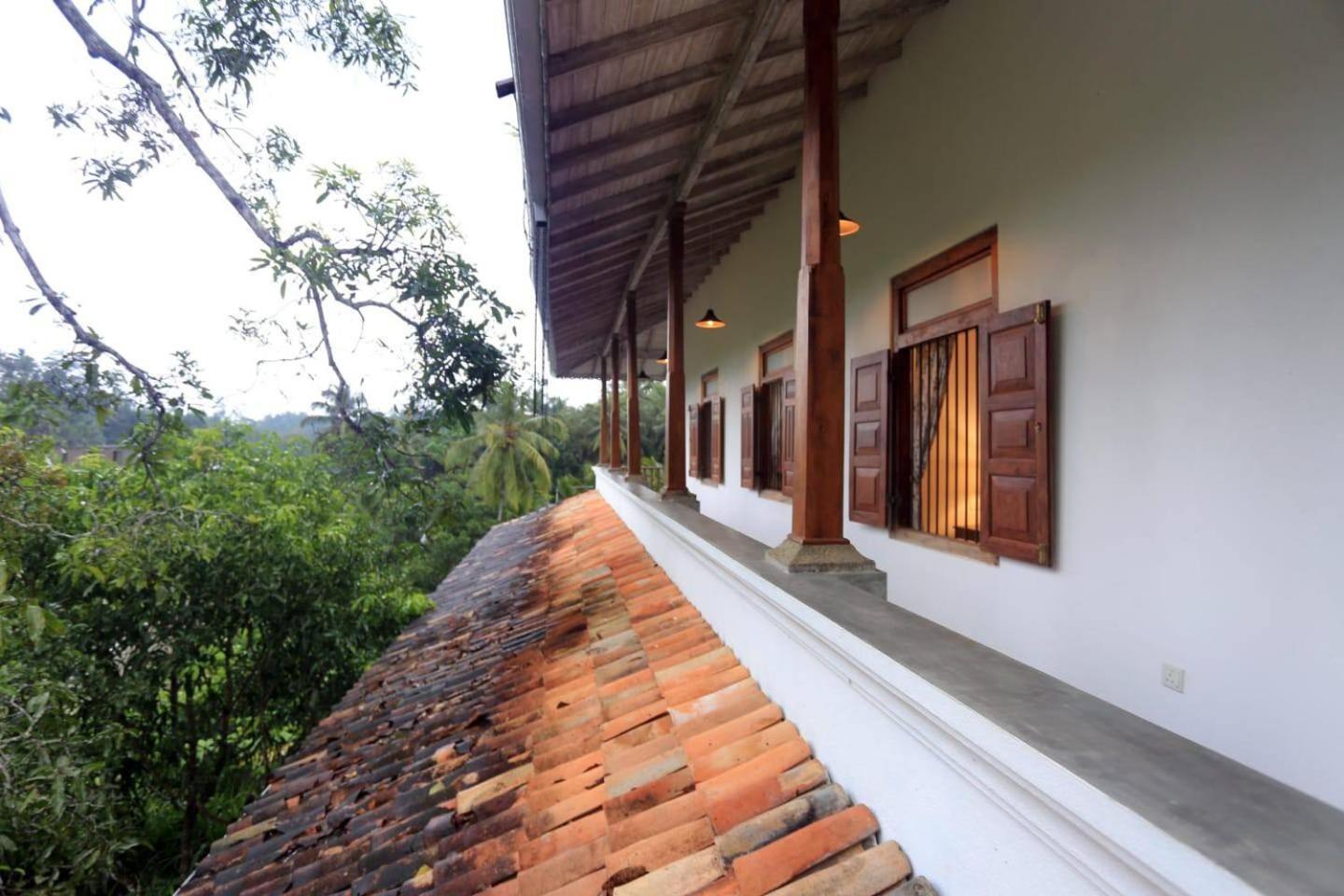 Halcyon Galle Exterior photo